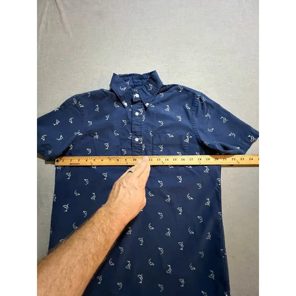 Ralph Lauren All Over Sharks 1/2 Button Shirt Mens‎ S Blue Short Sleeve Pullover
